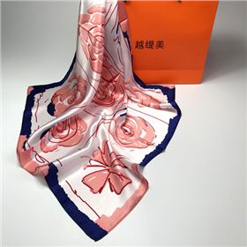 真絲圍巾怎么除皺——真絲圍巾、真絲絲巾。圍巾定制